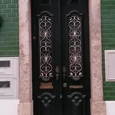 Alcacaria Do Bairro Bed & Breakfast Setubal