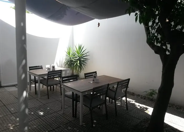 Bed & Breakfast Alcacaria Do Bairro