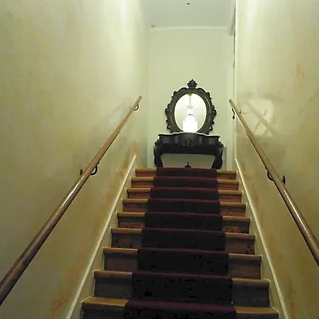Alcacaria Do Bairro B&B 3*